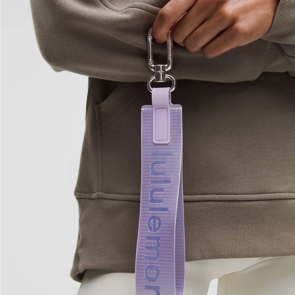 Lululemon Never Lost Keychain- Lavender Frost/Galactic Cobalt